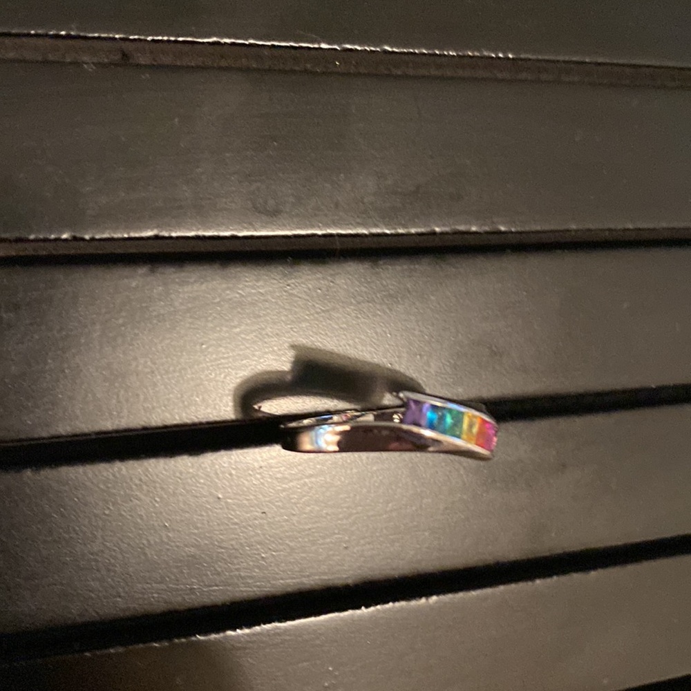 Ring - Picture 2 of 2